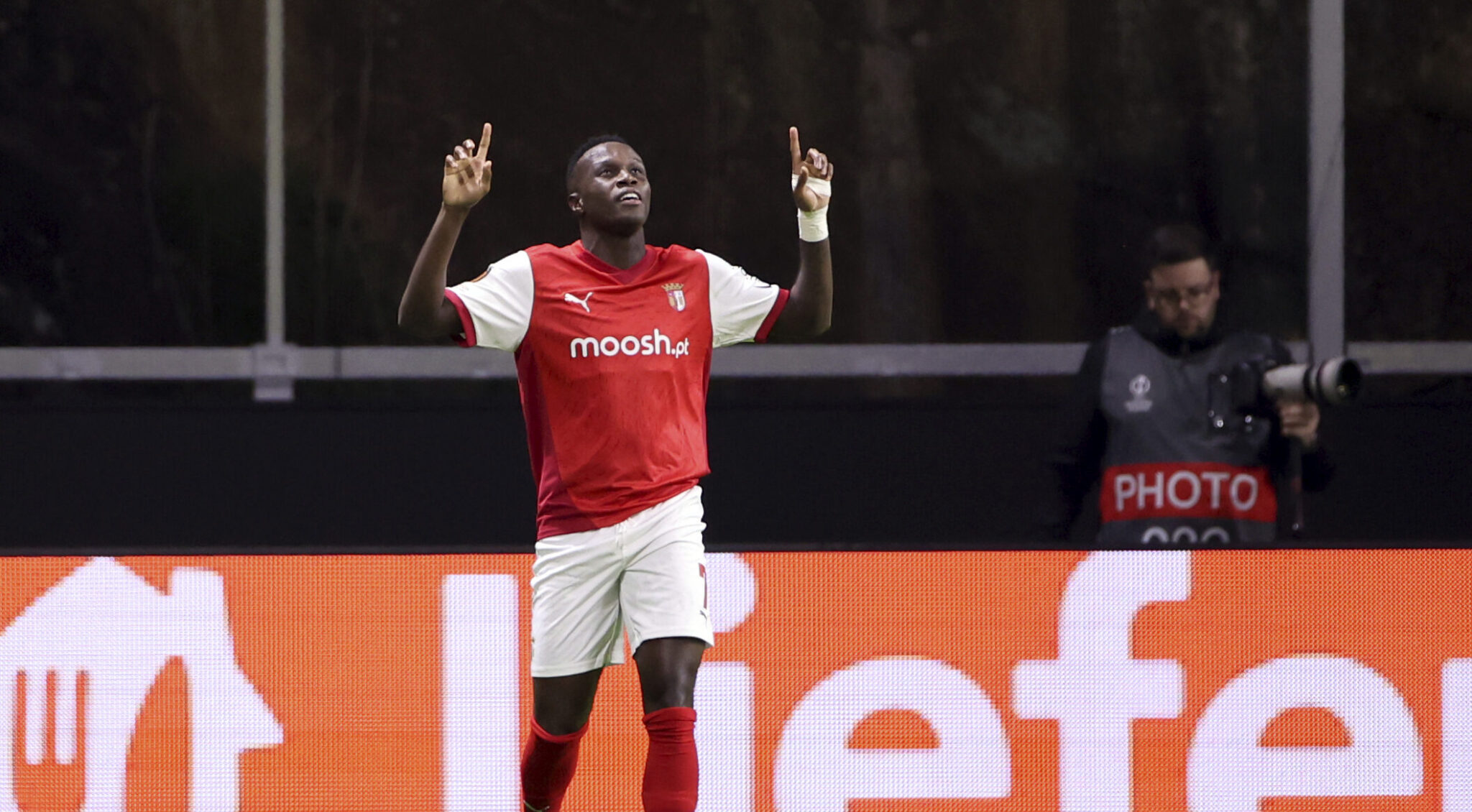 Aris is in talks with Benfica to sign Bruma