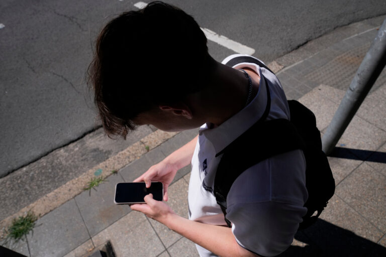 The European Commission has approved a “block” on social media for children under 13