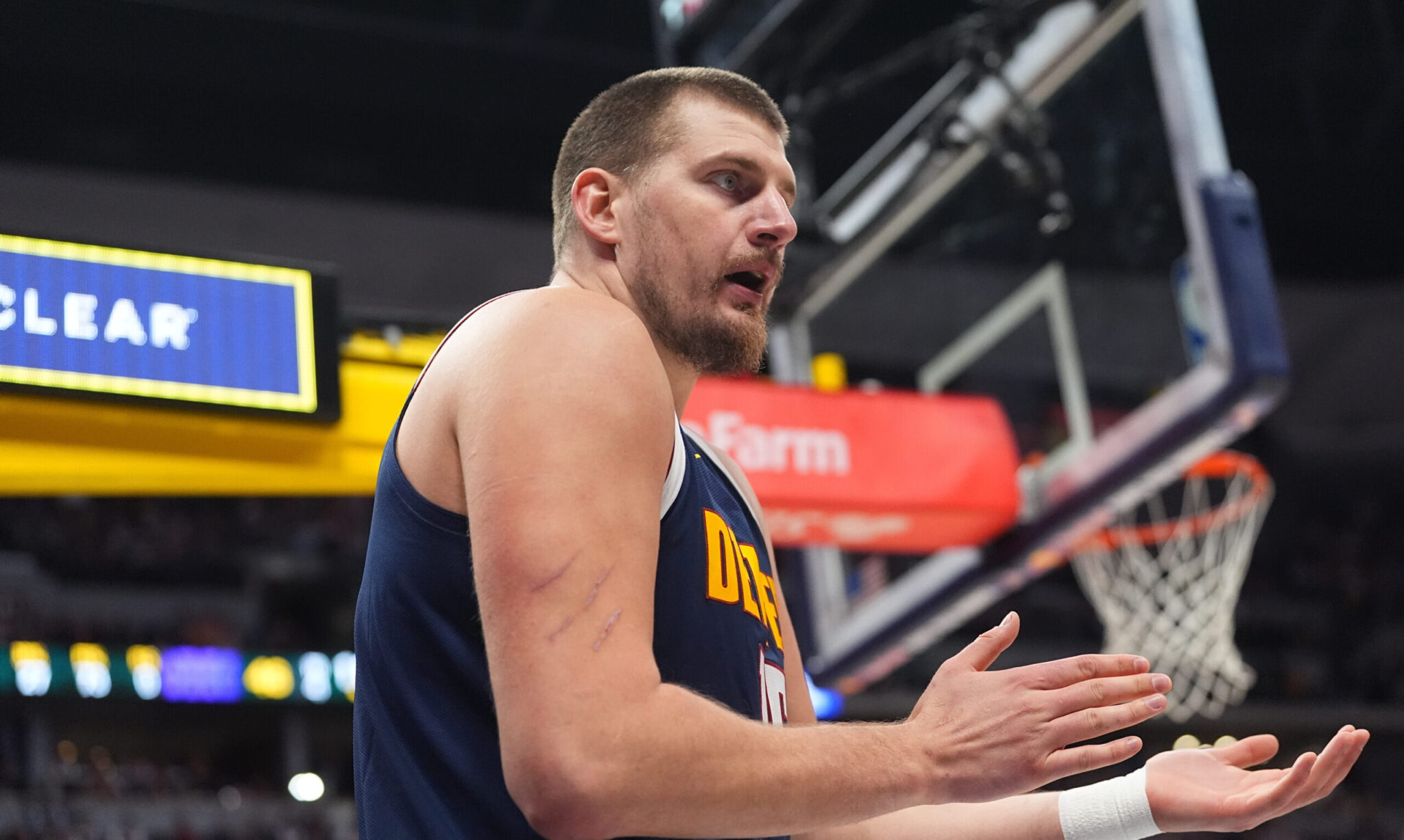 Jokić on extending his contract with the Nuggets: “I’ll sign next season if they want me.”