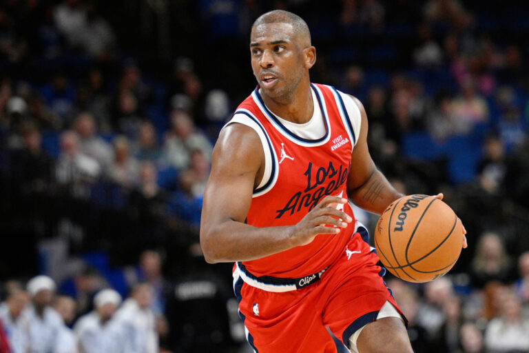 Chris Paul, Bitter About the Clippers: “One of the most disrespectful things I’ve ever experienced”