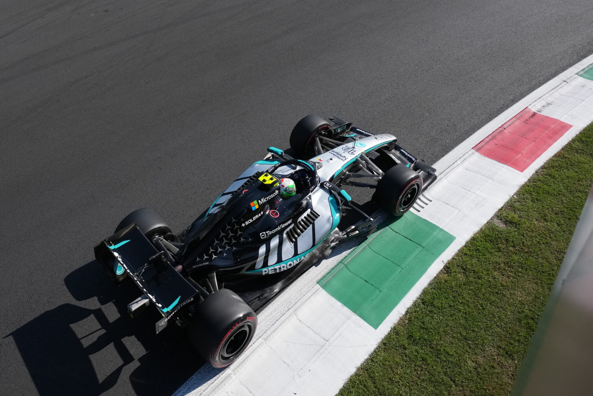 Mercedes and Russell Respond Strongly to Ferrari in FP2 at Monza