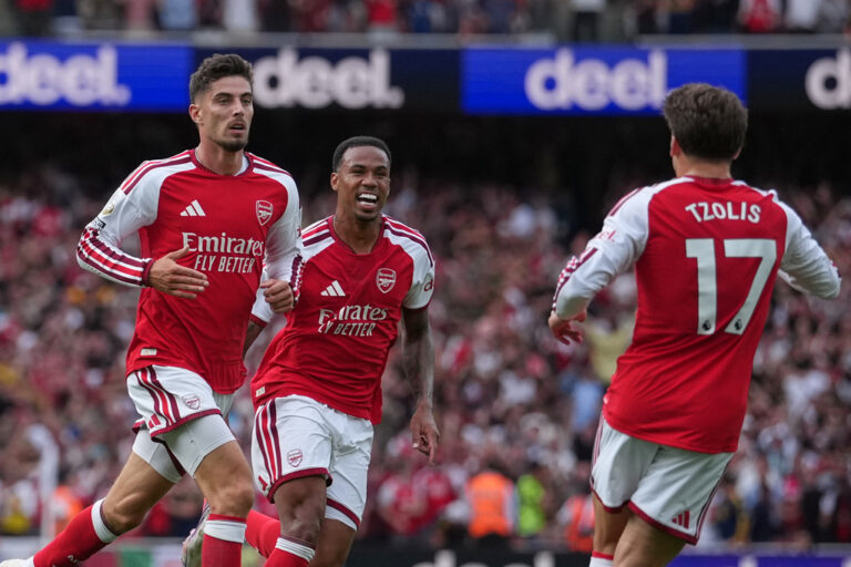 Champion team upset by Tzoli’s assist and… Arsenal in control