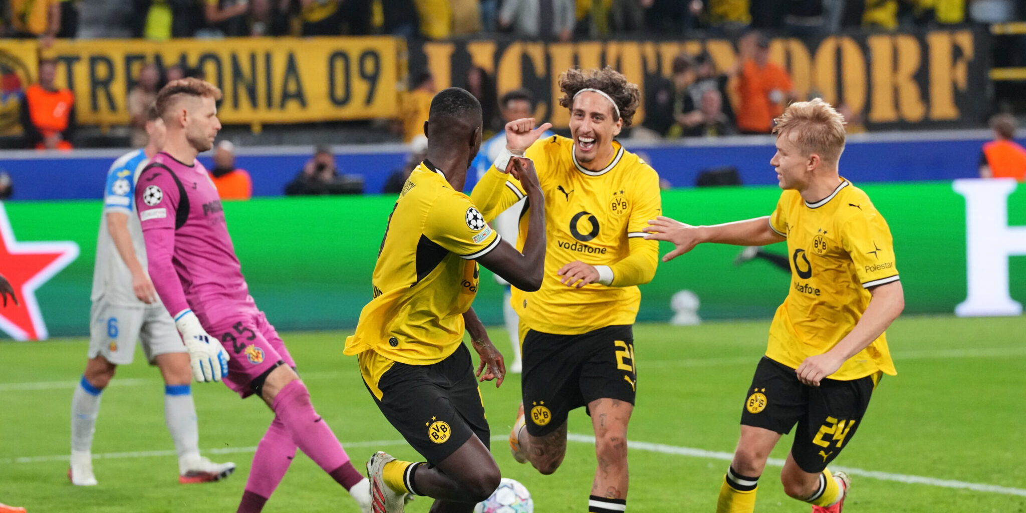 Dortmund Earned Three Points Against Villarreal, but Is Concerned About Karetsa