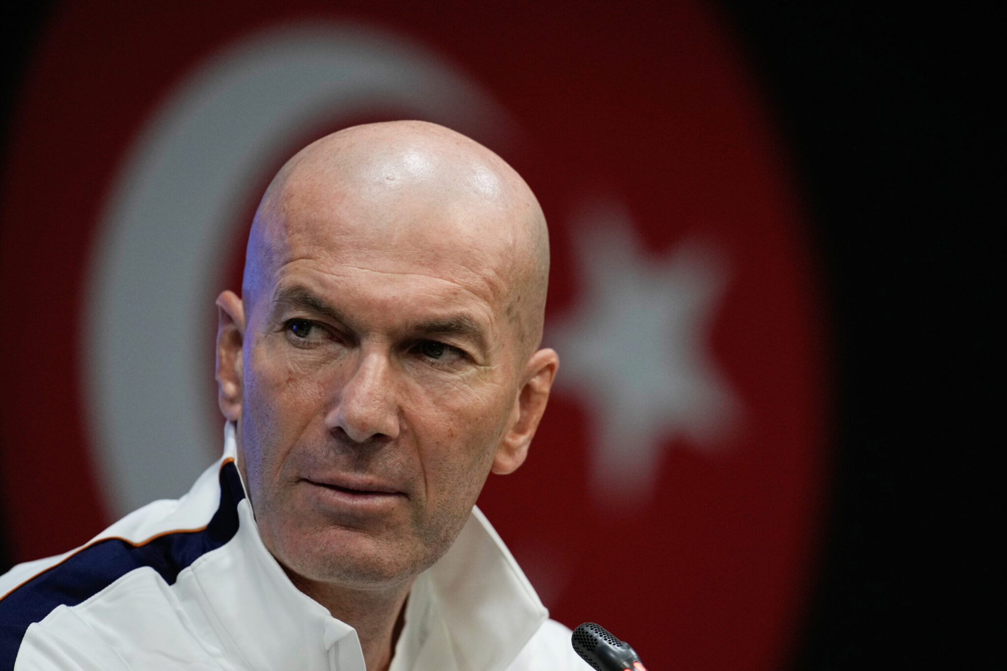 L’Équipe: This is Zidane’s contract with the French national team