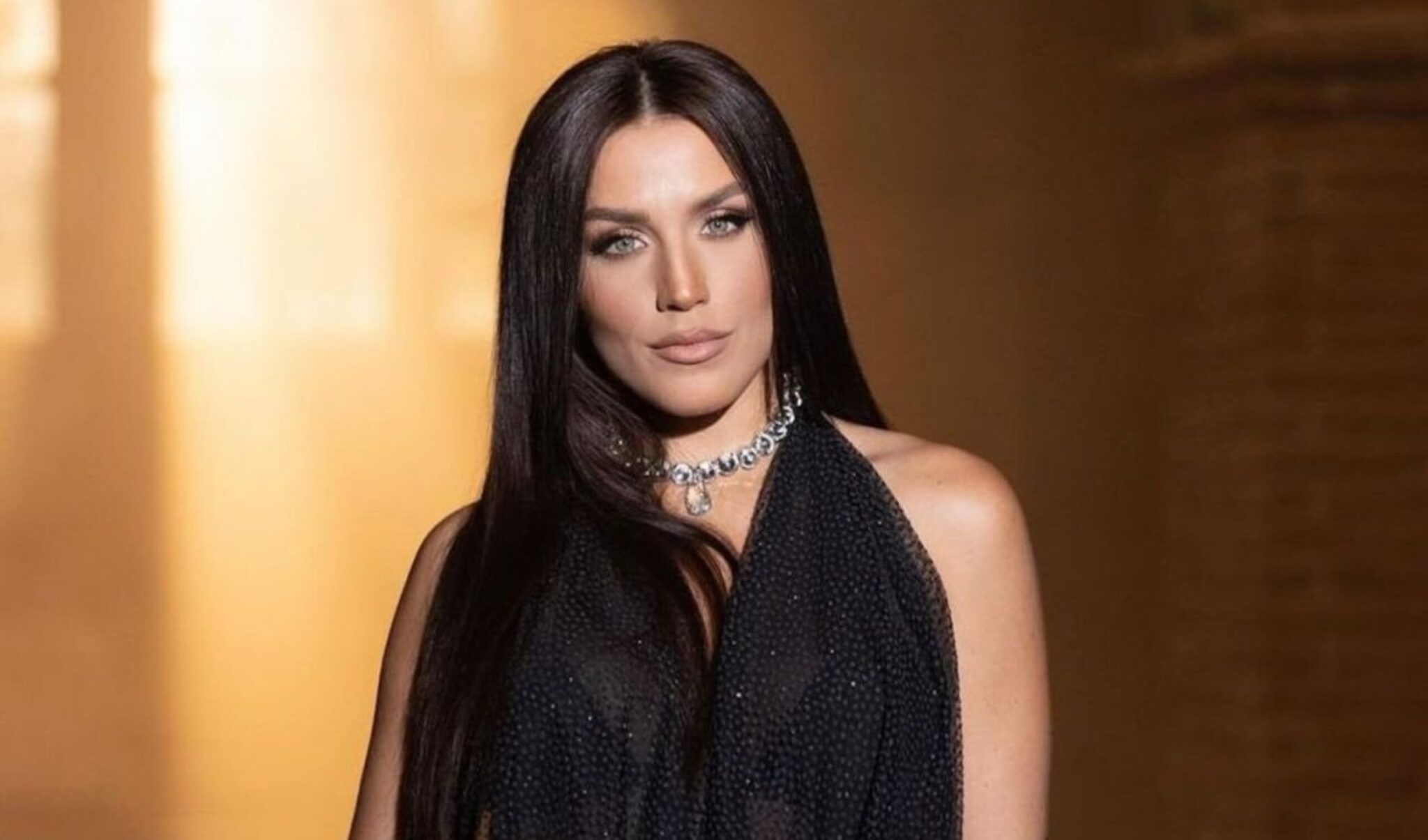 Ioulia Kallimani: The singer is getting married today