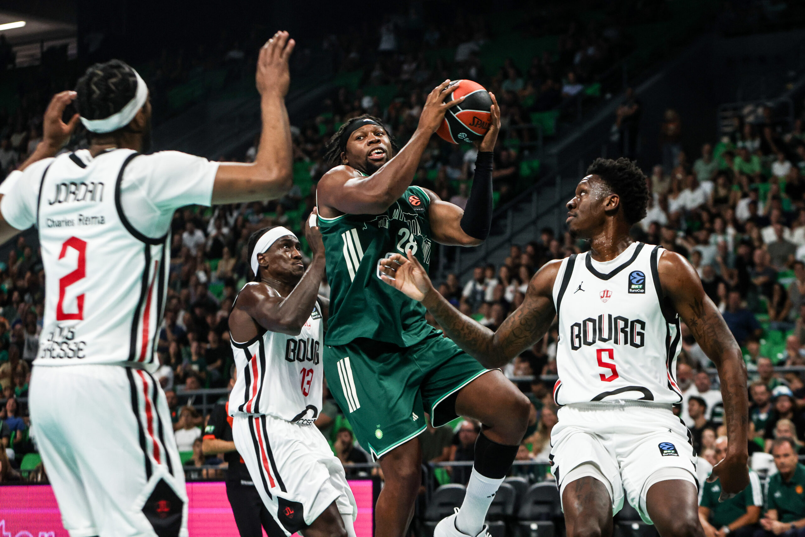 Panathinaikos was in a league of its own, making a mockery of Bourges in Obradović’s grand return