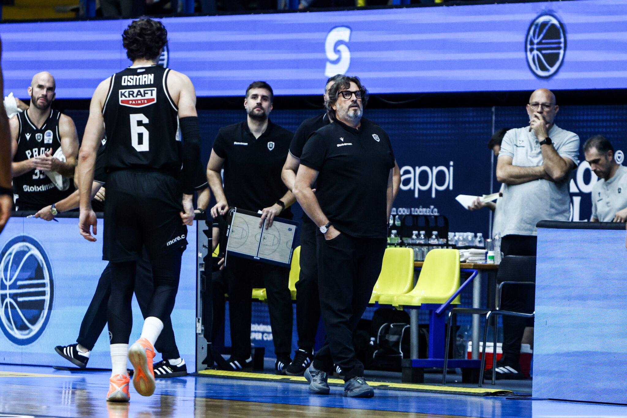 Trinieri: “I’m trying to figure out what kind of relationship I should have with the referees and how we’ll handle it.”