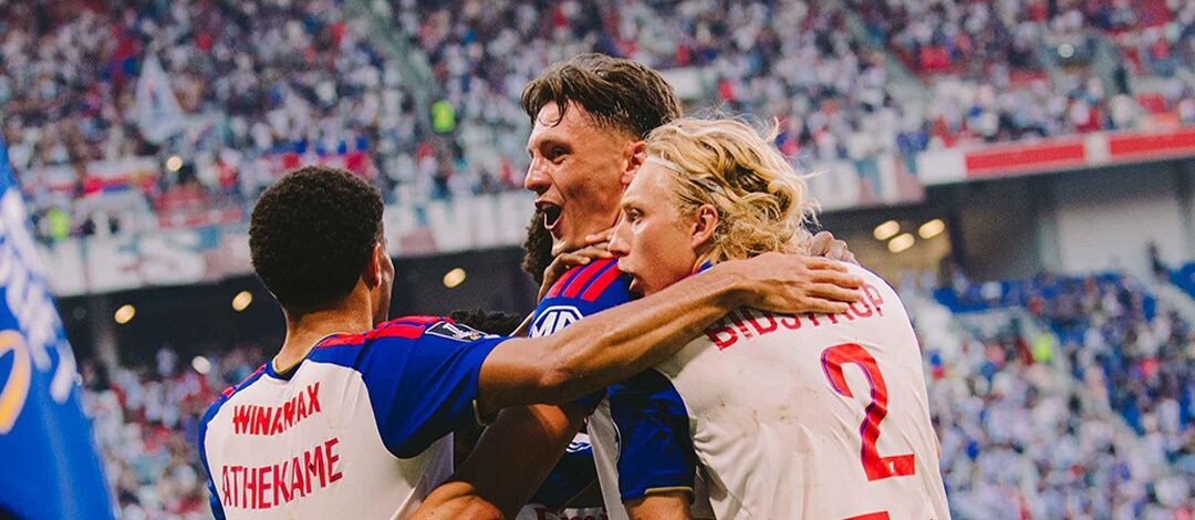 Lyon laid the groundwork in three minutes for its second win of the season