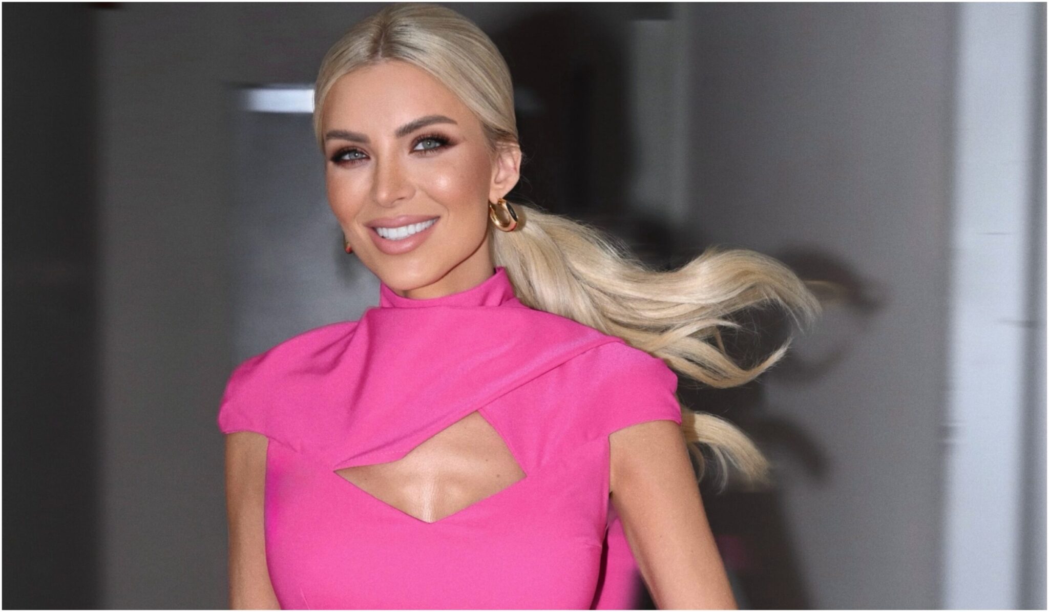 Katerina Kainourgiou: A Birthday Tribute to Her Father – A Tender Tribute “On the Air”