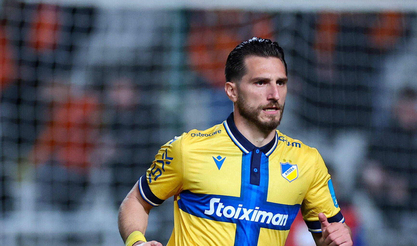 Diamantakos was announced by his new team