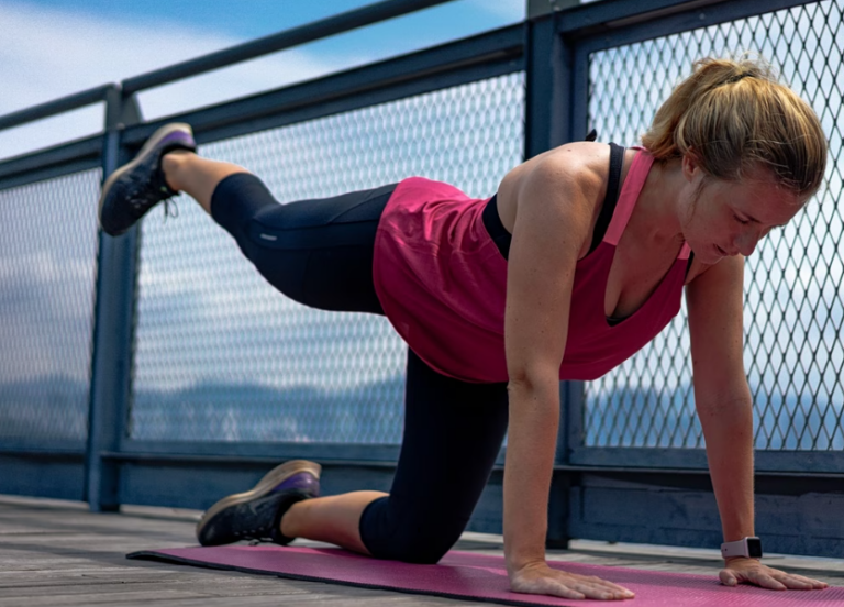 Bird dog: A Full-Body exercise