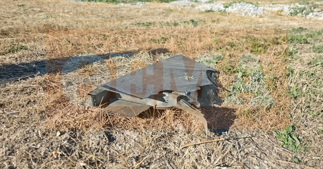 Two people were injured by debris from the crashed Phantom (PHOTO)