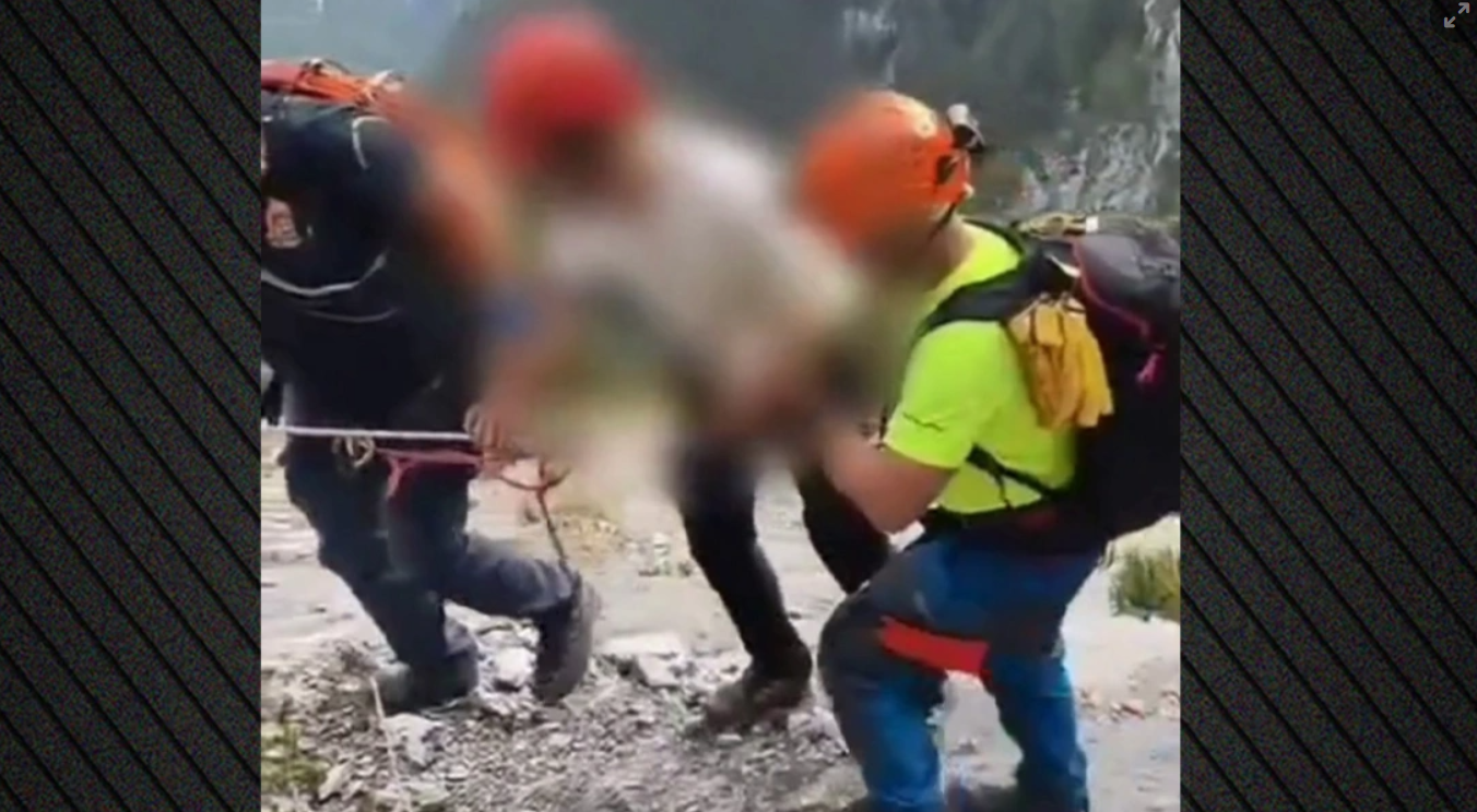 Rescue operation for a 34-year-old man on Mount Olympus; he was transported safely and picked up by EKA