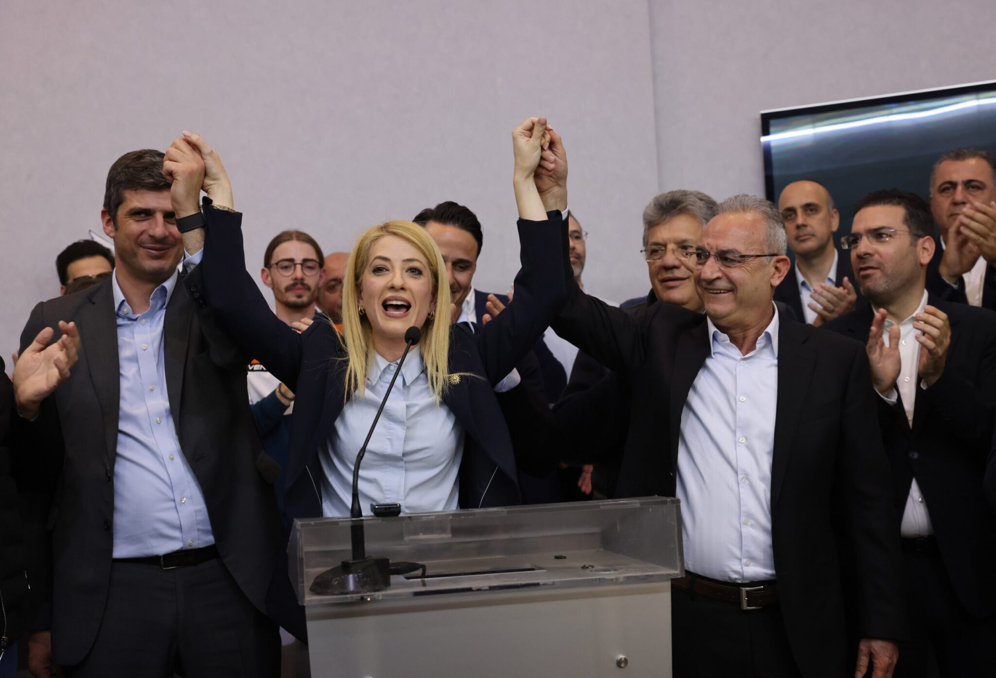 “Averoff Will Be a Candidate”: He Almost… Announced His Candidacy for the 2028 Presidential Election