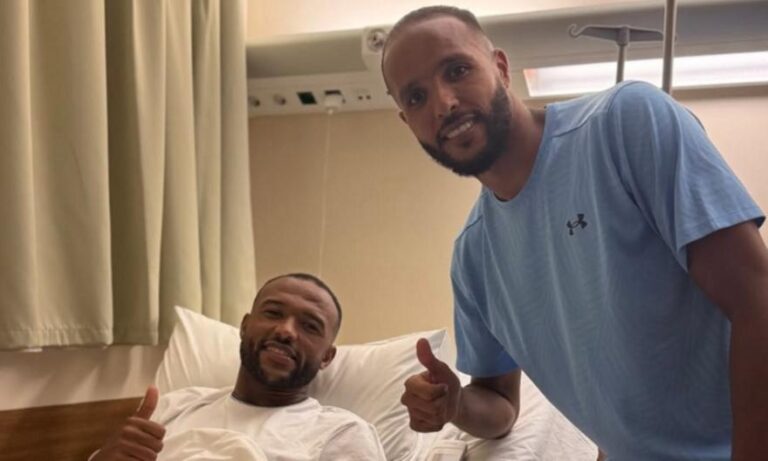 El Kaabi and El Arabi Stand by His Side