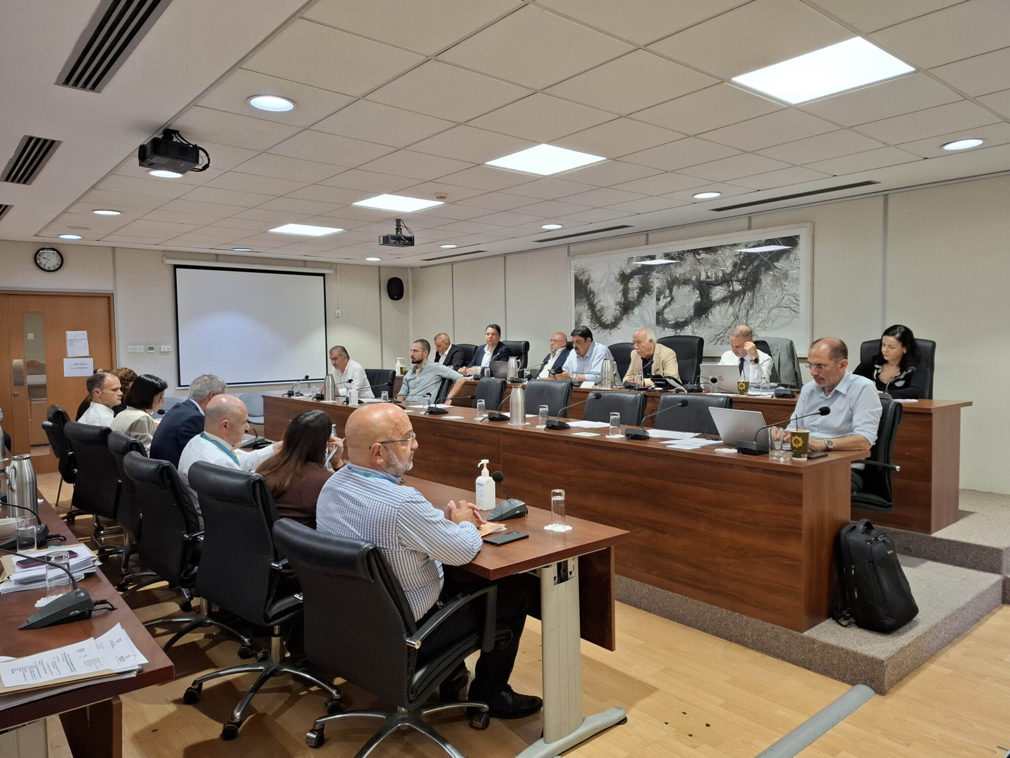 Parliament Wants to Put an End to the Hardship Faced by EEE Recipients, Calls for Digital Declarations