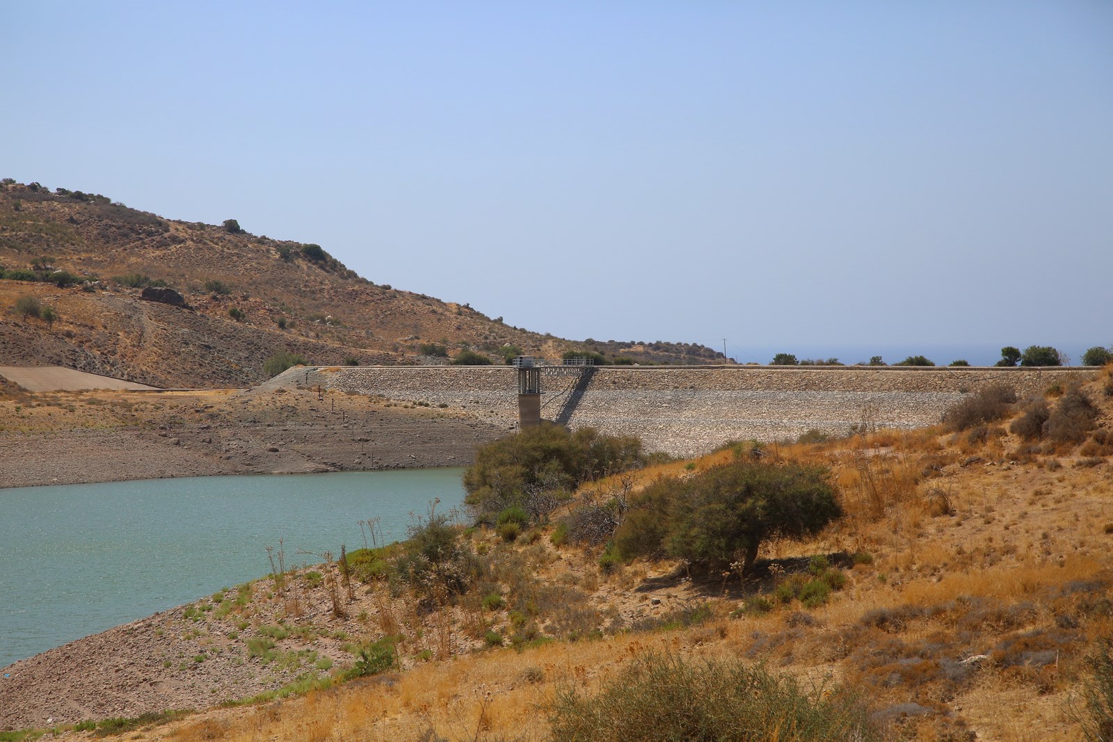What is the current water level at the Paphos dams?