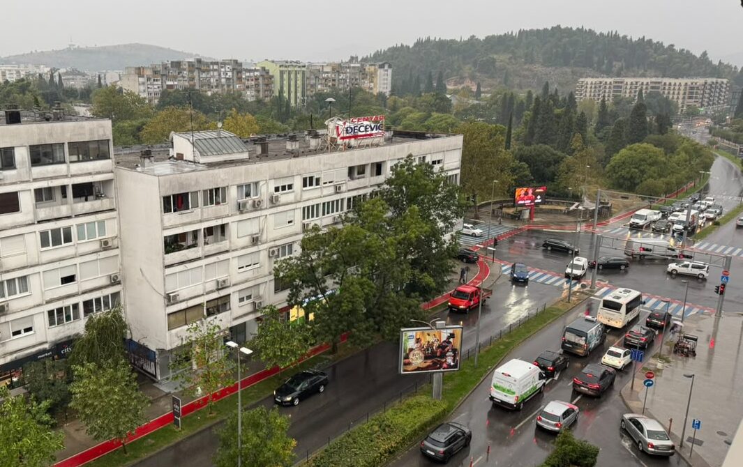 Rainy conditions in Podgorica, just hours before our national team’s “battle” (VIDEO)