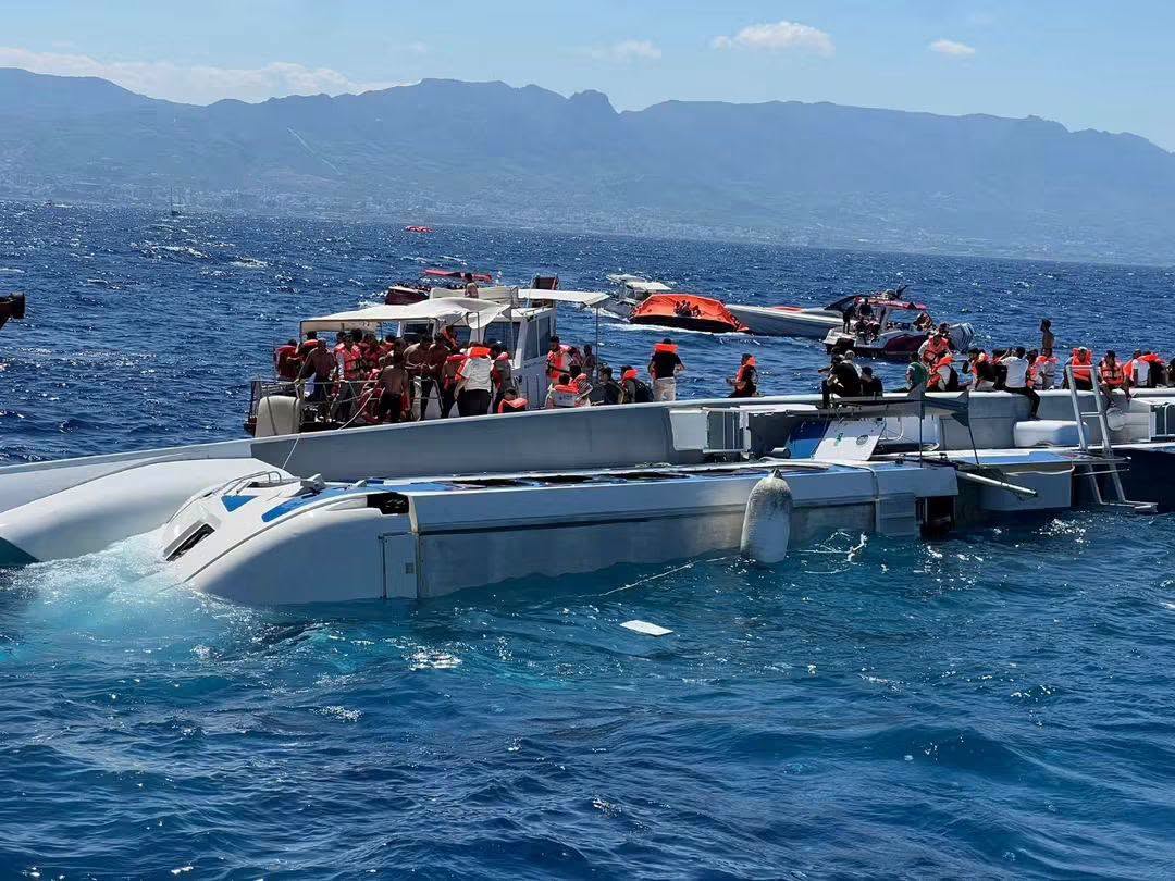 Deadly shipwreck in Kyrenia: No more bodies found in the sunken ship; relatives react