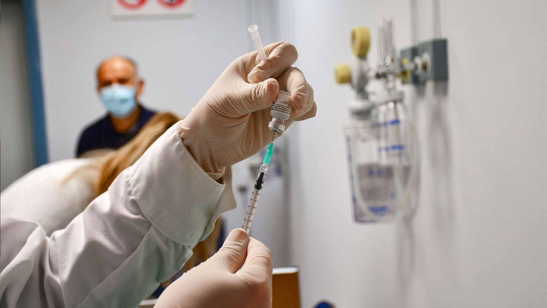 Flu, COVID-19, and RSV vaccines are on the way: How Cyprus is preparing for winter