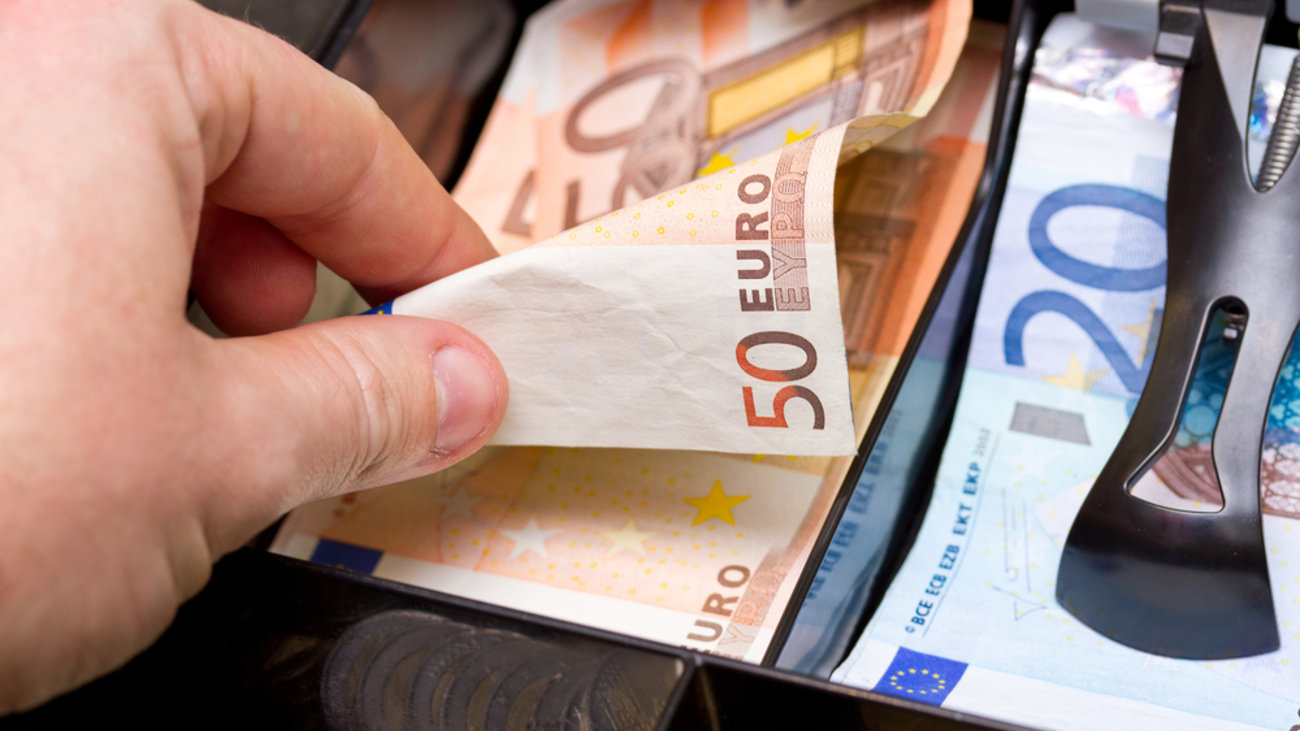 The Finance Committee is considering a proposal for a unified framework for trusts