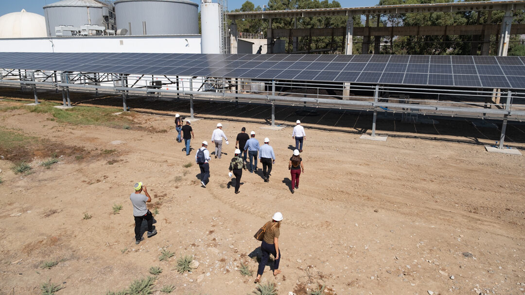 The photovoltaic system at the Mia Milia Wastewater Treatment Plant will generate 1.6 million kWh of energy from renewable sources annually.