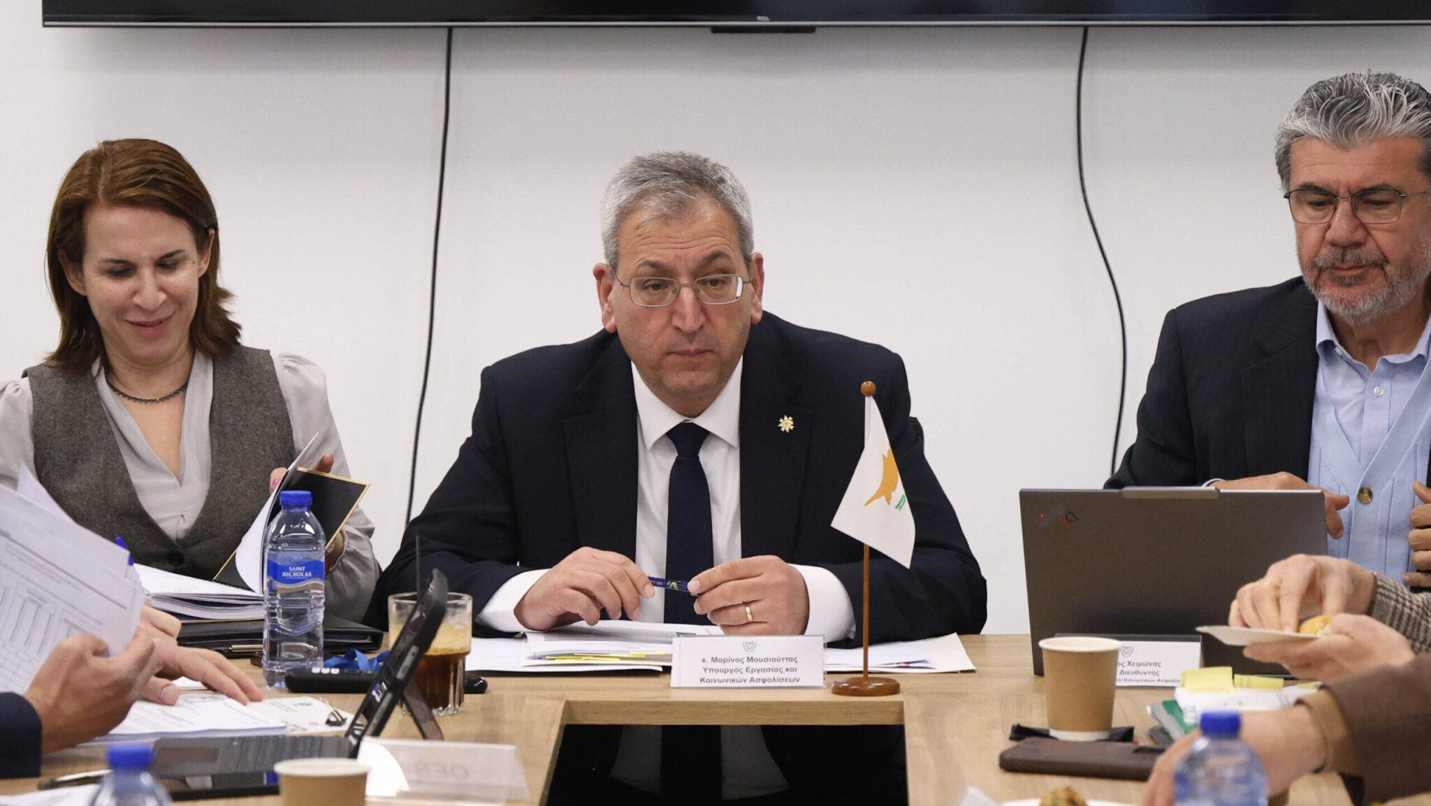 Mousiouttas: Neither the retirement age nor the contribution rates will increase