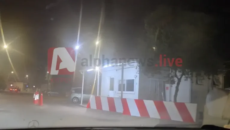 Alpha Document: The Customs Department booth at the Agios Dometios roadblock is completely “closed off”