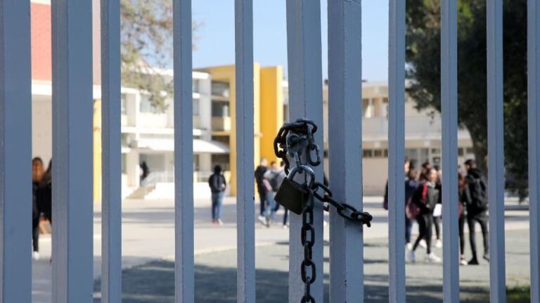 Students returned to school in Polis Chrysochous to find plaster on their desks; classrooms have been leaking for three years