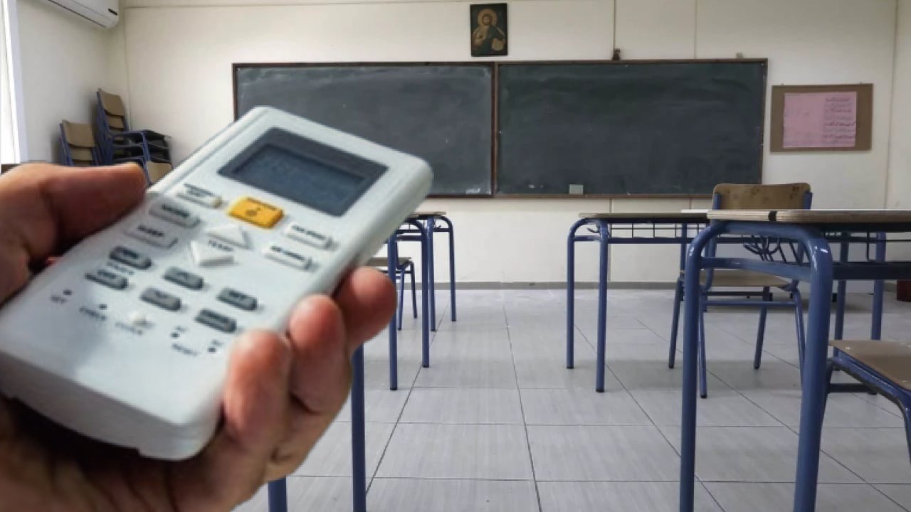 A report from the Audit Office on air conditioners in schools is coming; “we have quite a few findings.”