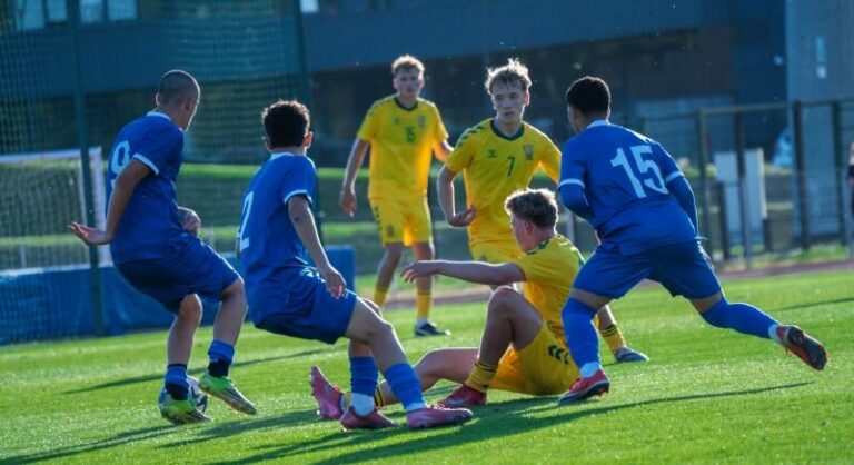 U-17 National Youth Team: Final stretch ahead of the qualifying round – Live coverage of the matches on AlphaNews.Live