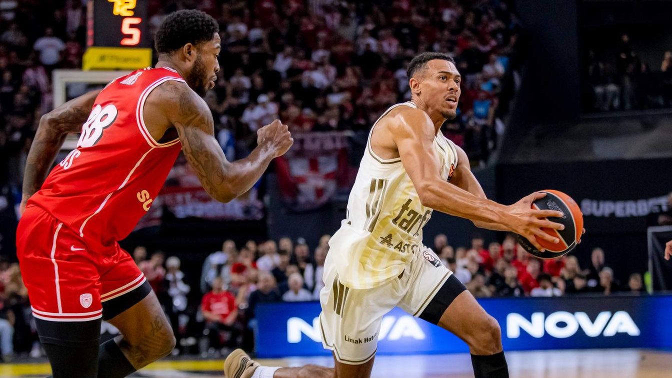 Olympiacos fell short due to absences and poor shooting in the final minutes against Fenerbahçe