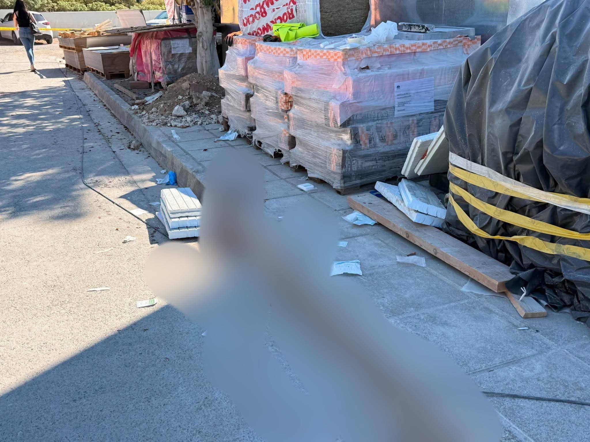 PHOTO: The scene of the bloody attack in Limassol has been cordoned off; the perpetrator remains at large