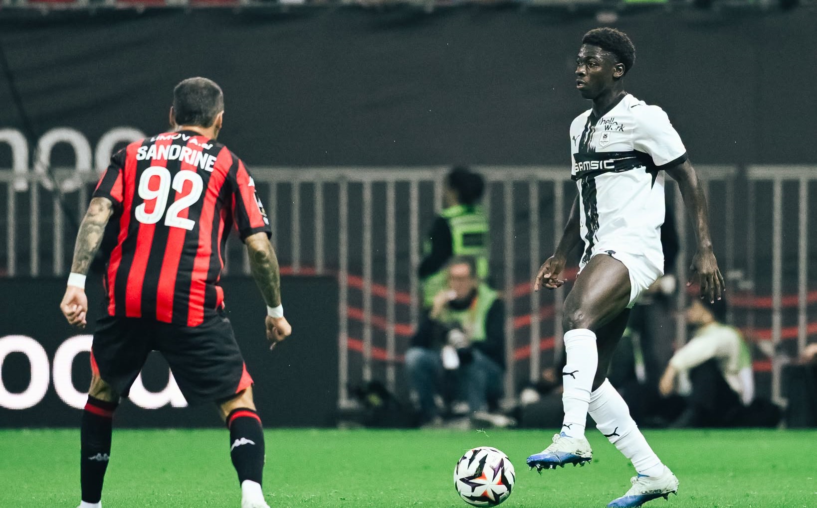 A nightmarish evening for Rennes ahead of the Olympiacos match; Paris Saint-Germain cruises past Le Havre
