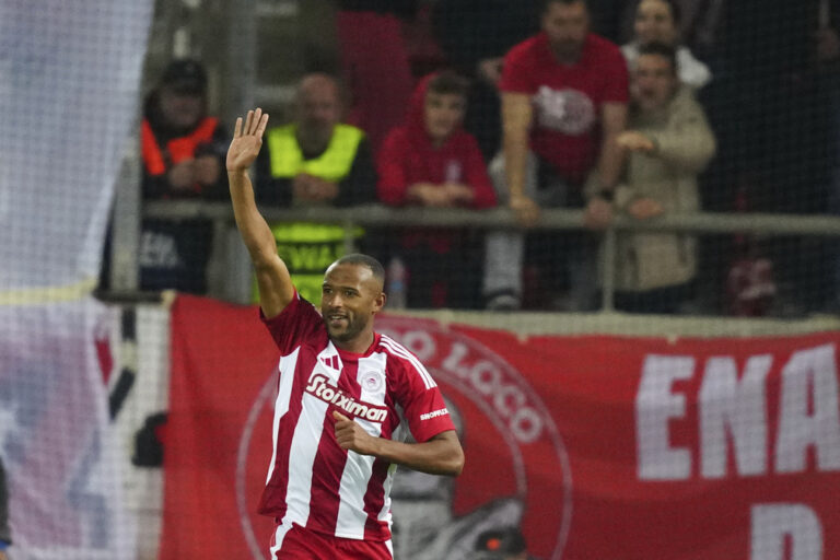 Olympiacos: El Kaabi Returns to Renti
