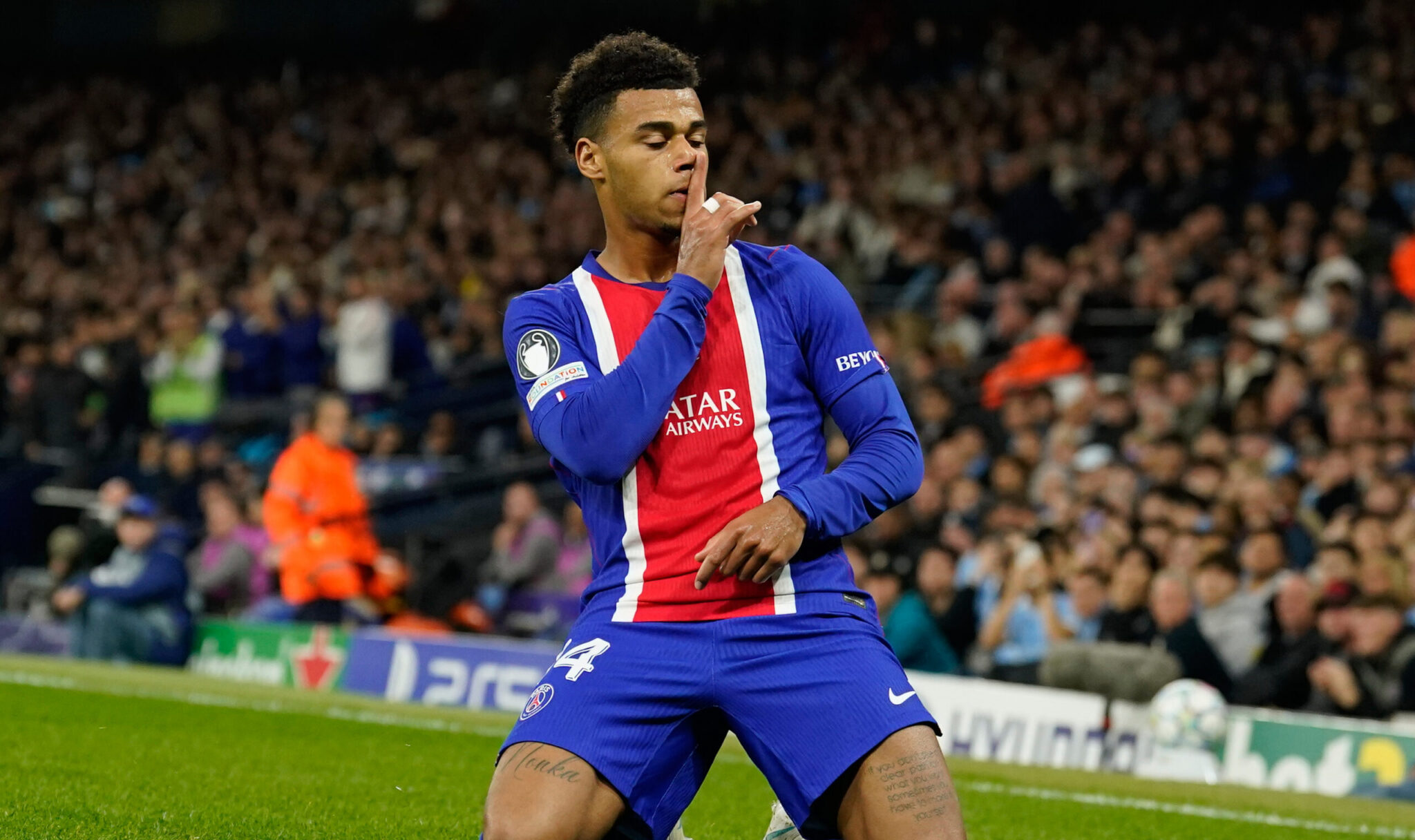 Paris is preparing to… sign Dué