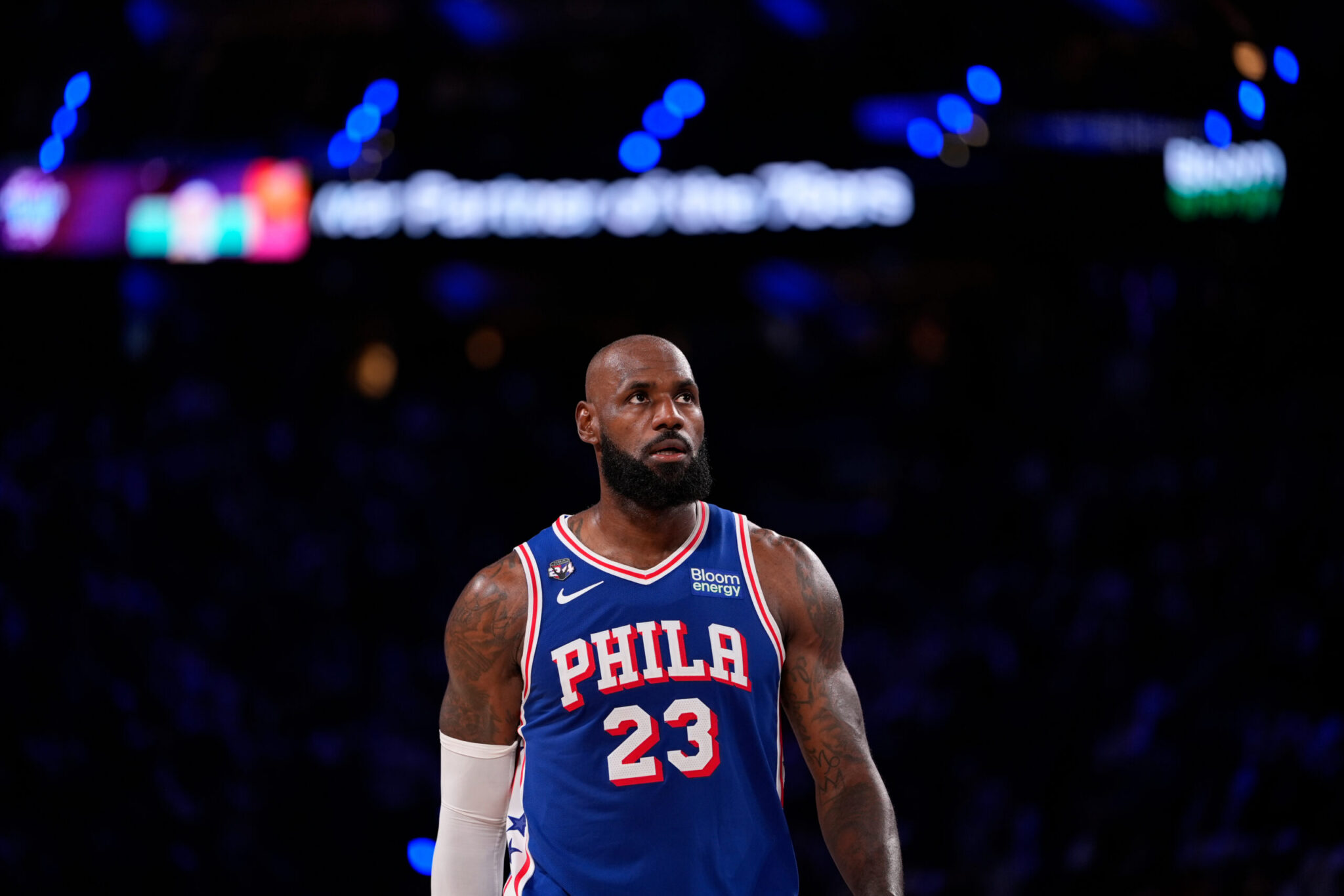 LeBron James complains about being used as a center: “I’m not here to play the ‘5’ position all the time.”