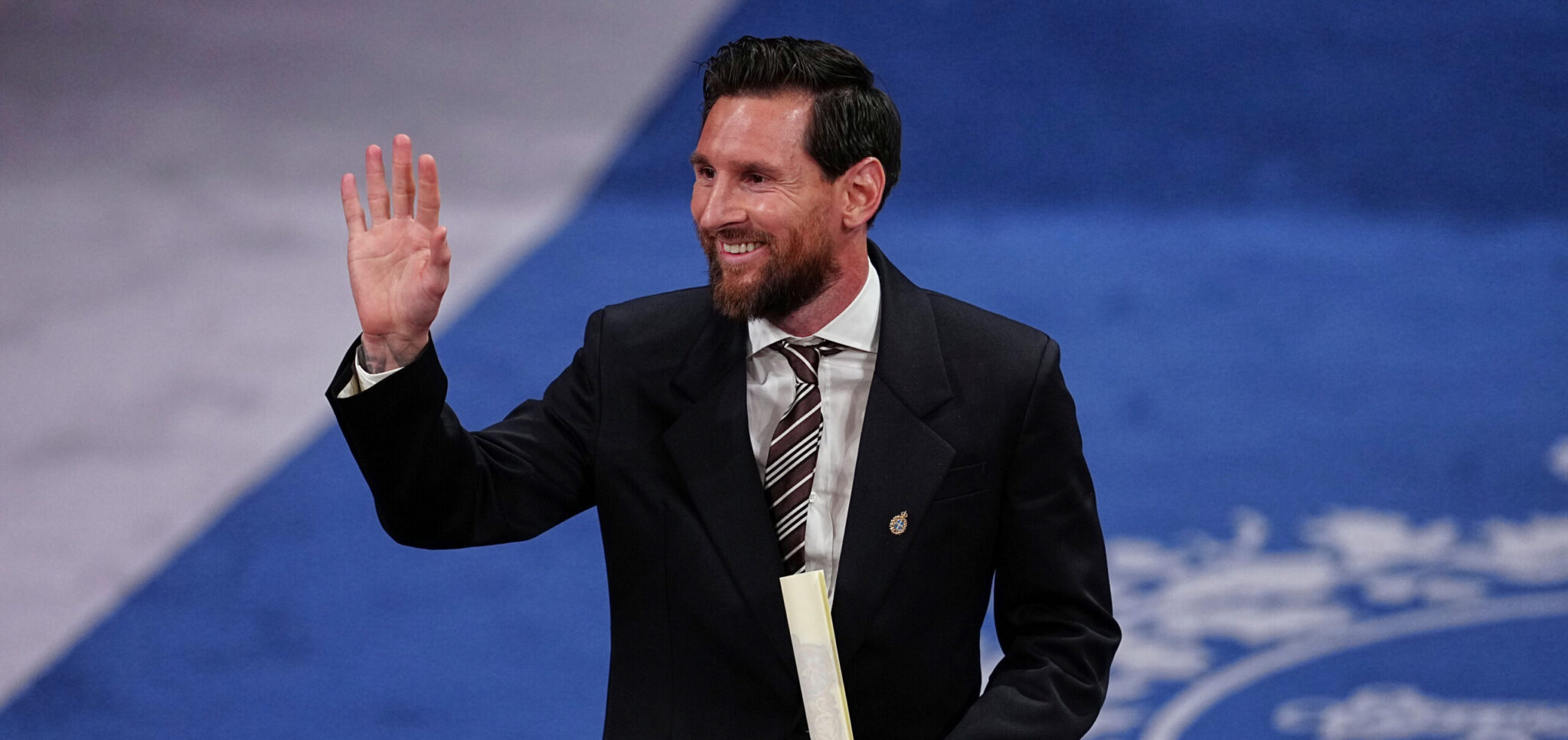 Messi received his award as an outstanding personality at the “Princess of Asturias” Awards amid a standing ovation (VIDEO)