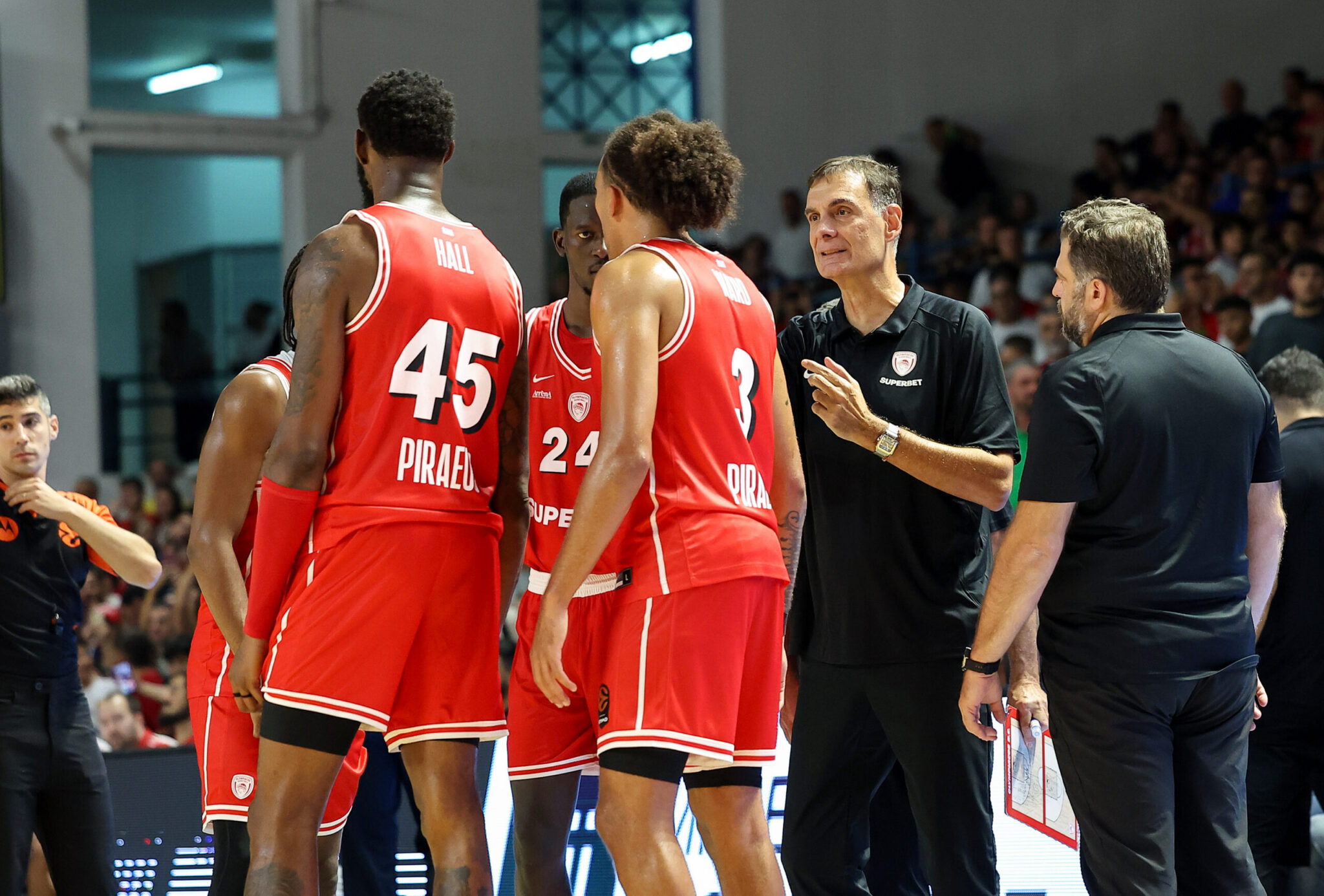 Olympiacos cleared without points deduction for appeal to civil court