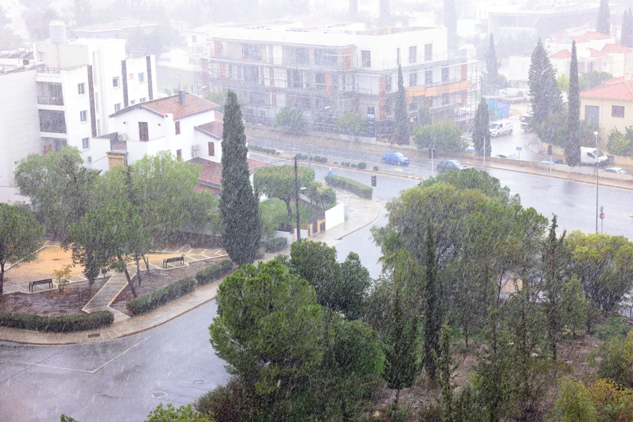 Weather through Tuesday: Which areas will see rain and what will the temperatures be?