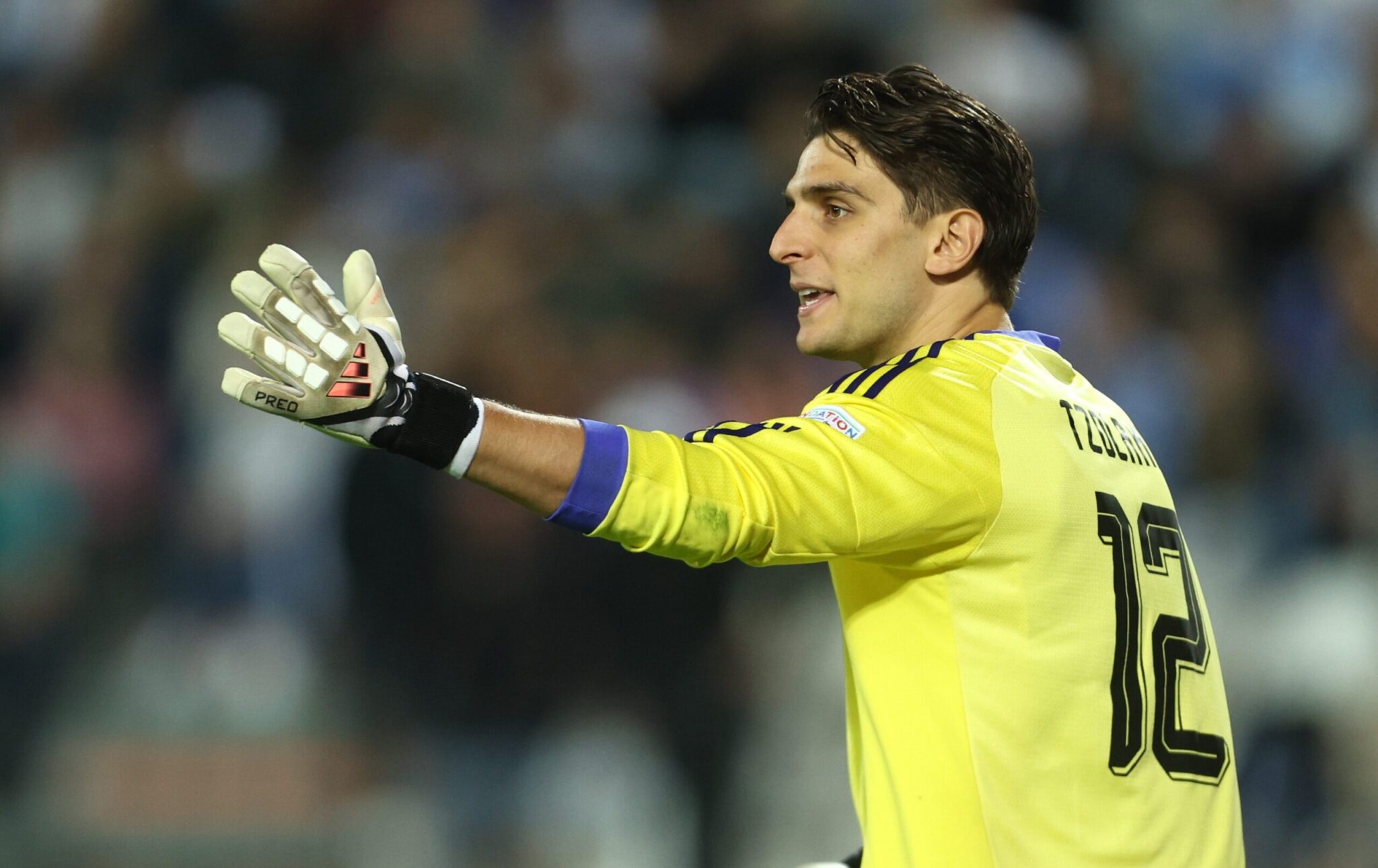 Liverpool is eyeing… Tzolakis as Allison’s successor