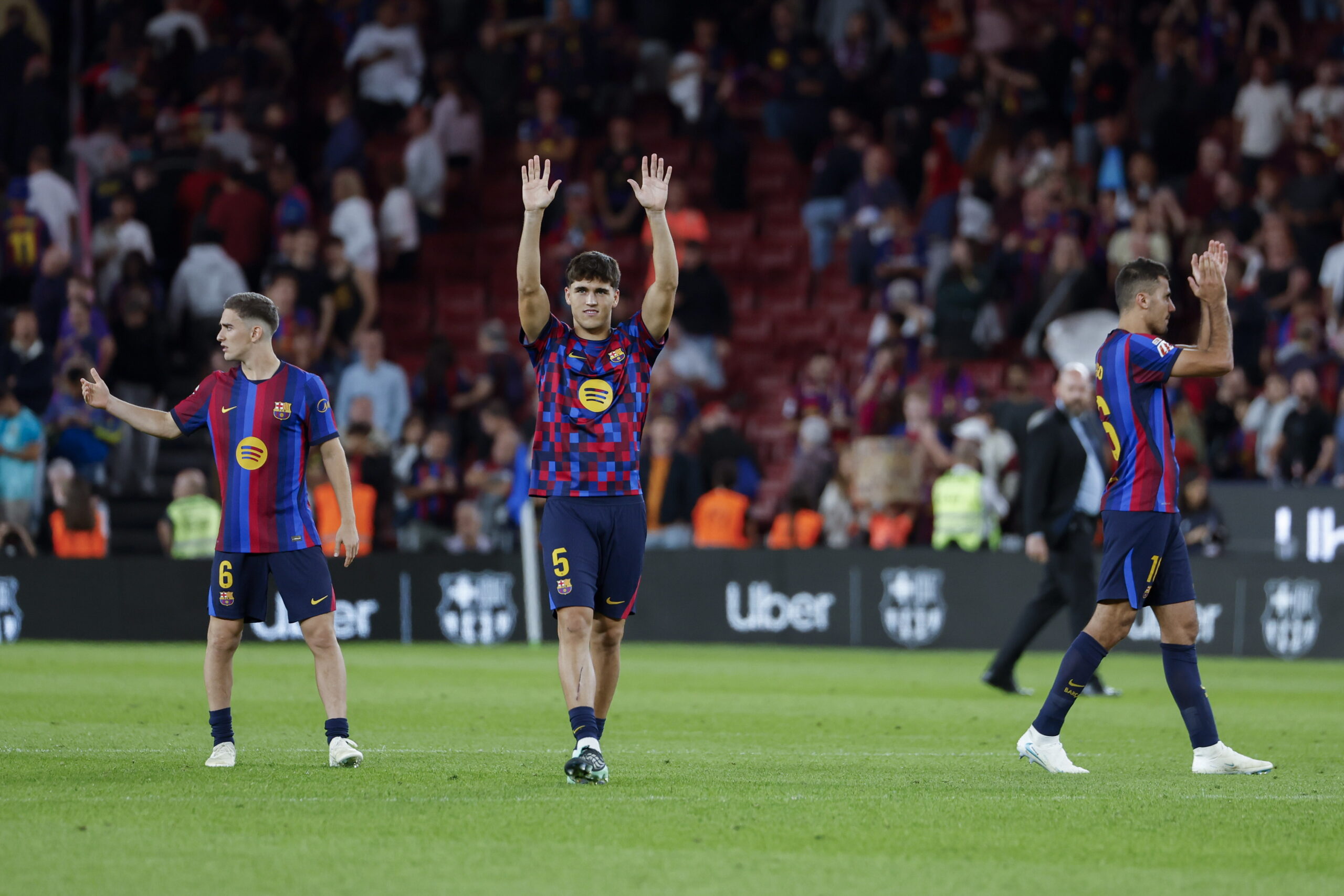 Barcelona, unstoppable, went 8-0 in La Liga
