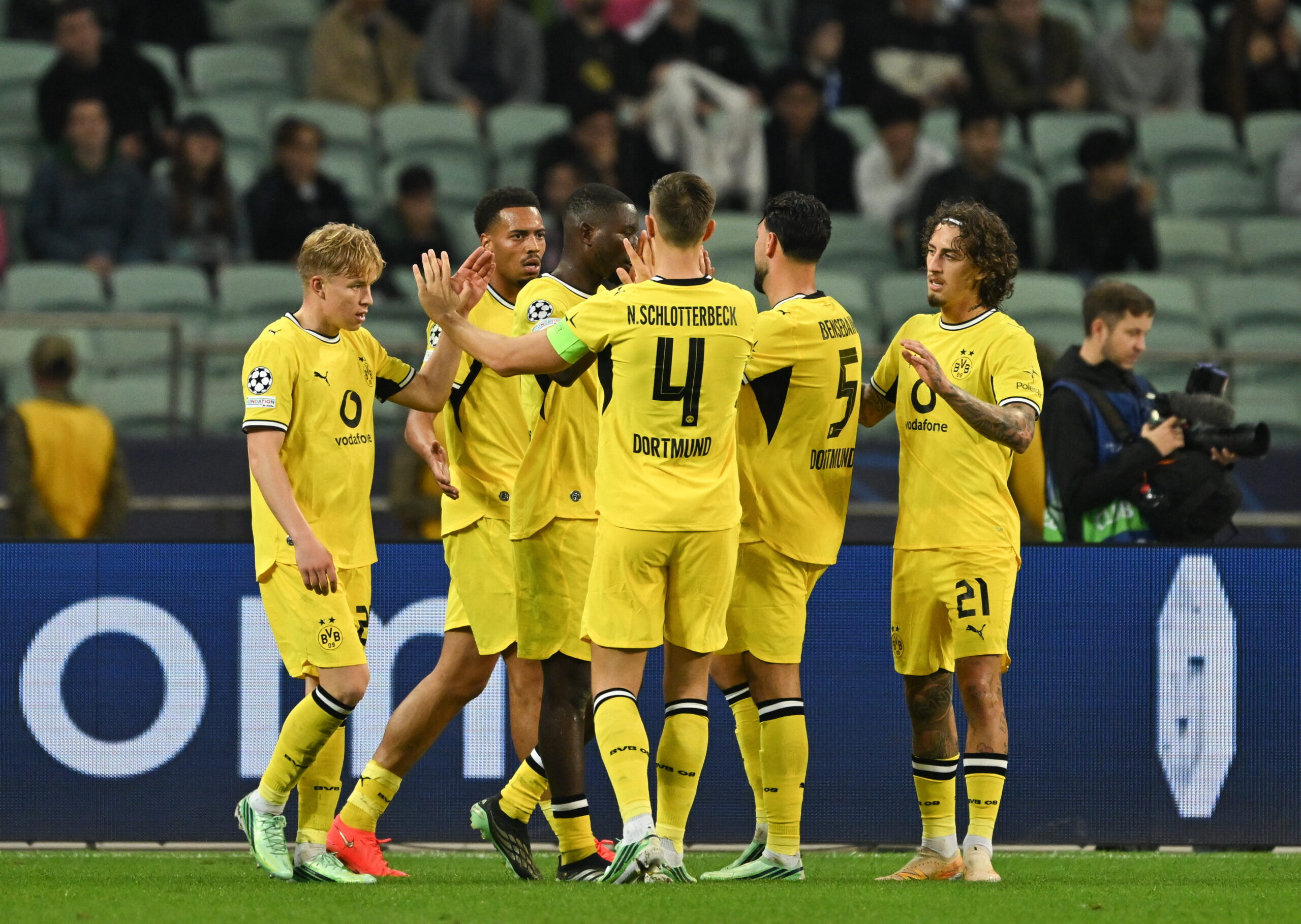Girasi Shines as He Leads Dortmund – In the 90th Minute, Slavia Snatches a Point from Fenerbahçe (VIDEO)