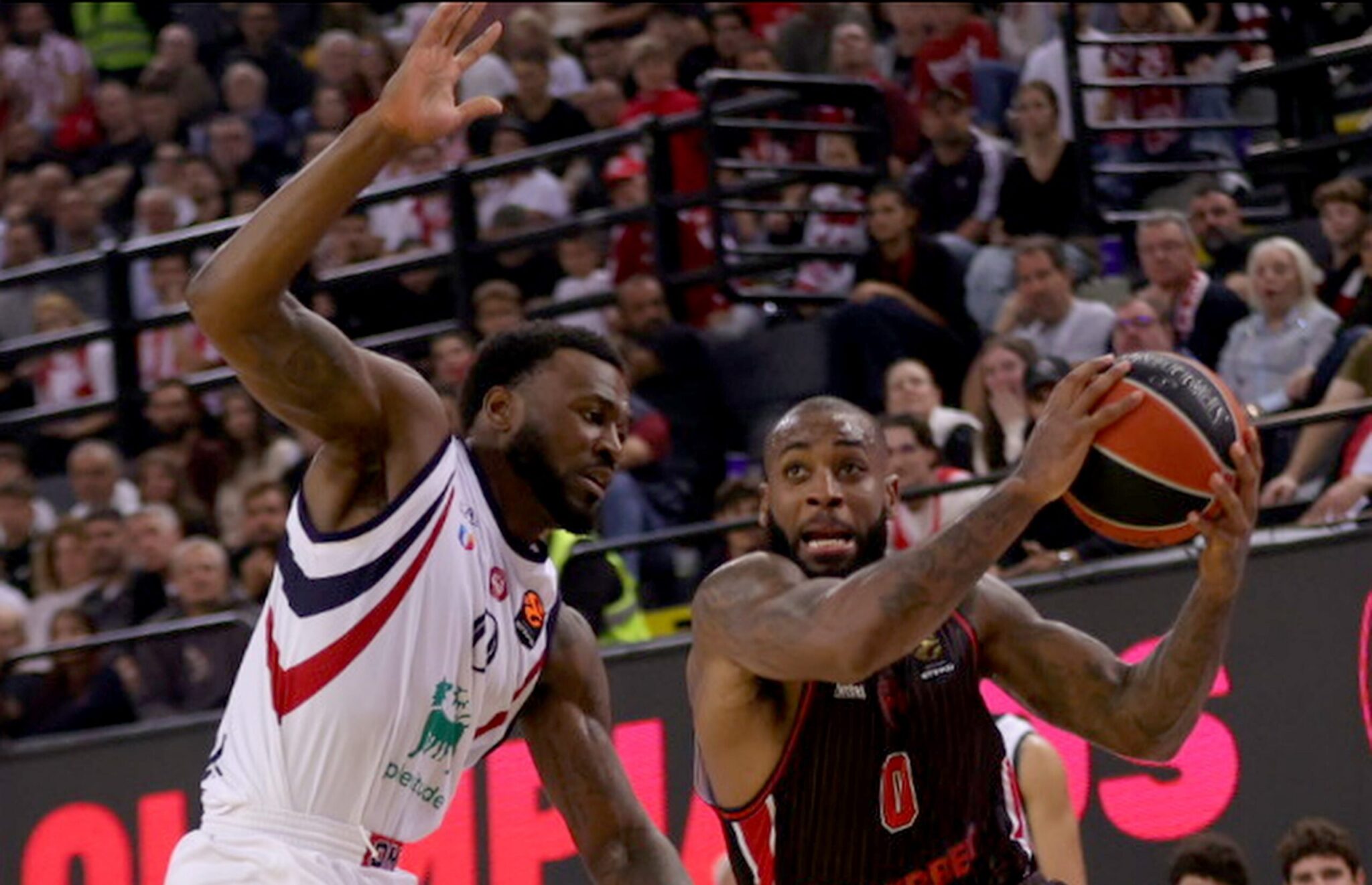 McIntyre took matters into his own hands, and Olympiacos smiled in the shadow of Montero