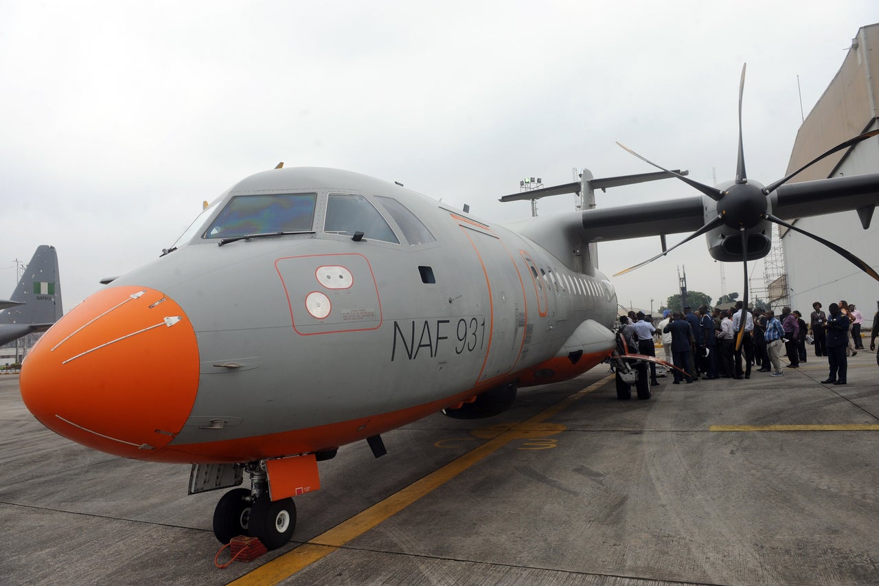 VIDEO: Military aircraft with 32 people on board crashed in Nigeria