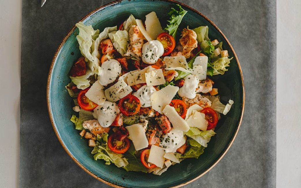 Chicken and pesto salad