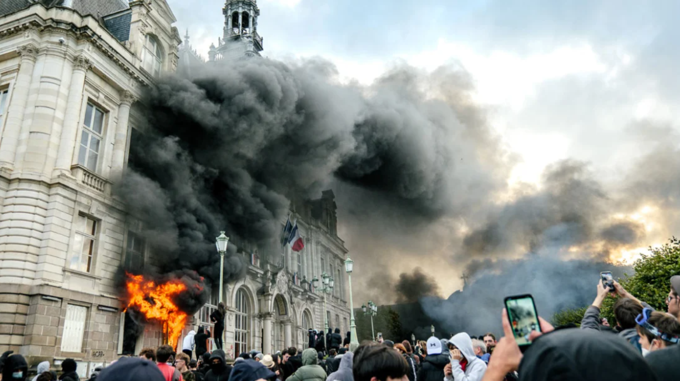 Chaos in france: Protester dies of a heart attack in france; 17-Year-Old is mutilated