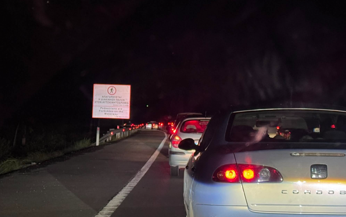 No more hassle: The lane on the larnaca–nicosia highway is now open