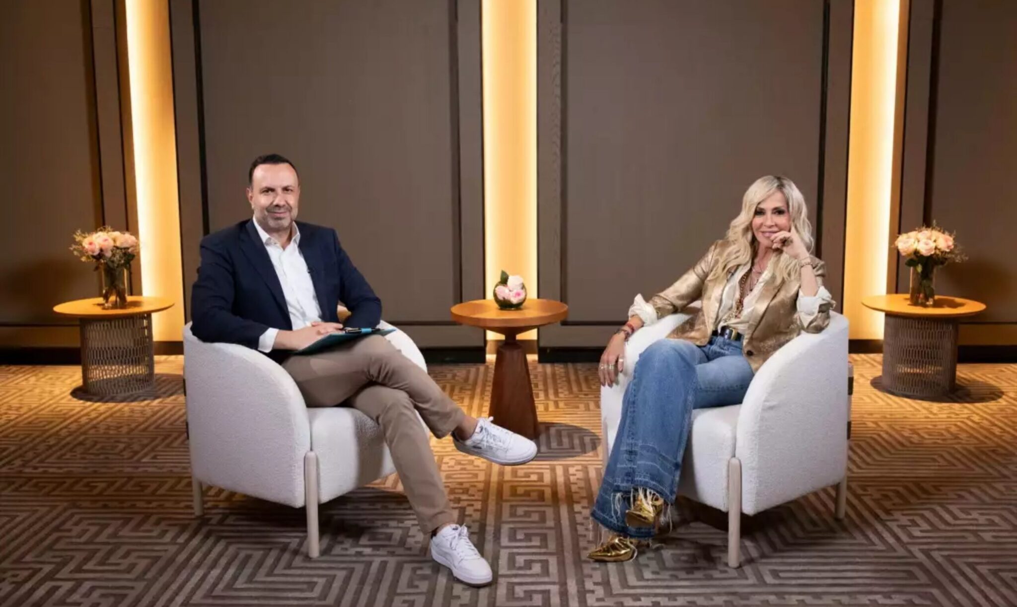 Anna vissi: What did nikos karvelas tell her about “apagoreymeno”? – The unbelievable question