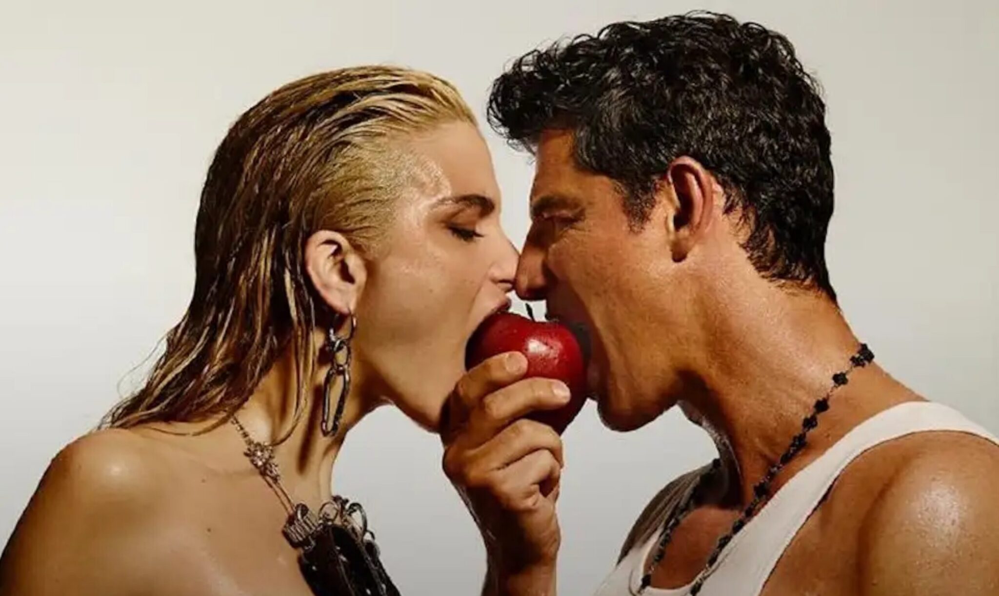 Sakis Rouvas & Katerina Lioliou: The new duet that will become the soundtrack of Athens by night – When will it be released?